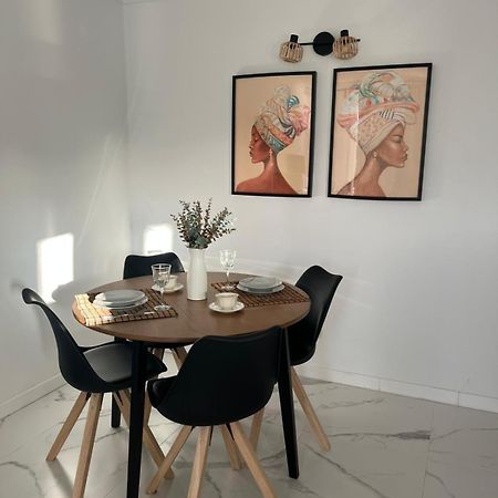 サンミゲル・デ・アボナBeautiful And Modern Loftアパートメント エクステリア 写真